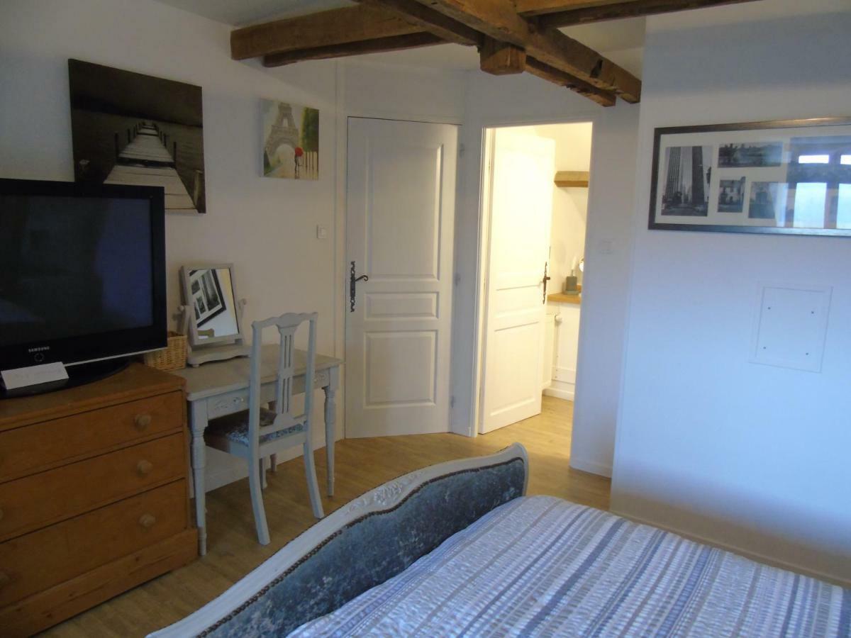 Puy Larousse Farm House Bed and Breakfast Linards Buitenkant foto